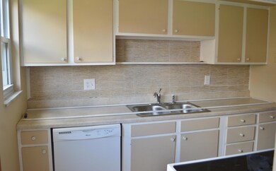 5562 Rockwood Ct, Columbus, OH 43229 - photo 5