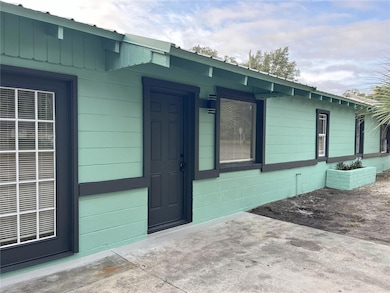 1405 SE 4th Ave, Gainesville, FL 32641 - photo 2