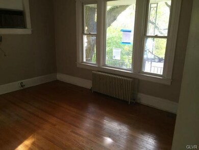 523 W Lafayette St, Easton, PA 18042 - photo 3