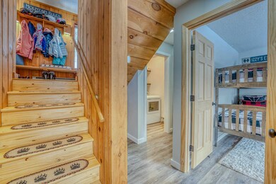 71 Easterly Rd unit 3, Lincoln, NH 03251 - photo 4