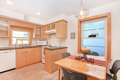 Pics_Page_04