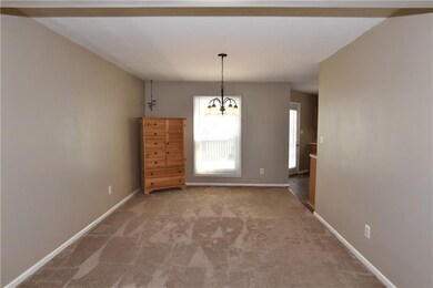 3951 Premier Dr, Columbus, IN 47203 - photo 7