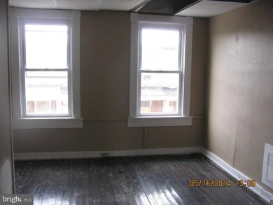 717 N Curley St, Baltimore, MD 21205 - photo 6