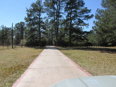 549 Melton St, Magnolia, TX 77354 - photo 4