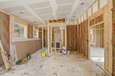 07-2305-Village-Cir-Sevierville-TN-7