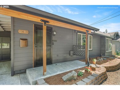 2414 14th Ave, Forest Grove, OR 97116 - photo 2