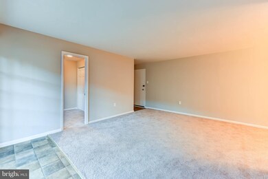 401 N Beauregard St unit T2, Alexandria, VA 22312 - photo 6