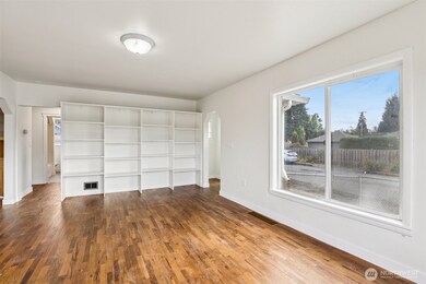 600 E 38th St, Vancouver, WA 98663 - photo 4