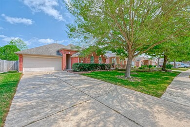 18014 Willow Cliff Ln, Cypress, TX 77433 - photo 2