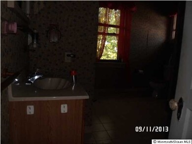 128 Lupton Ave, Woodbury, NJ 08096 - photo 4