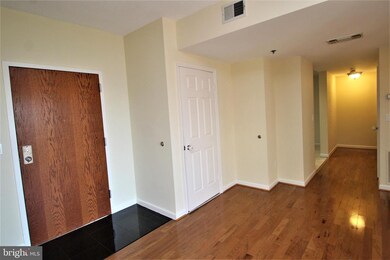 960 Fell St unit 613, Baltimore, MD 21231 - photo 3