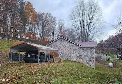 5507 Thackers Branch Rd, Norton, VA 24273 - photo 6