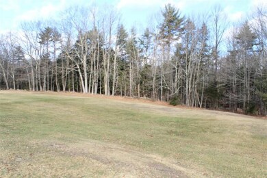 Large, private, well kept yard with...
