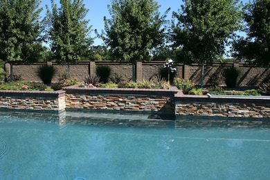 19870 Holstein Ln, Redding, CA 96002 - photo 5