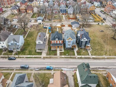 467 S Champion Ave, Columbus, OH 43205 - photo 5