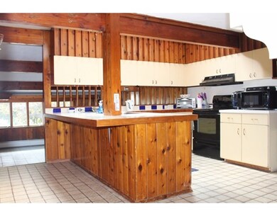 36 Cooke St, Greenfield, MA 01301 - photo 5