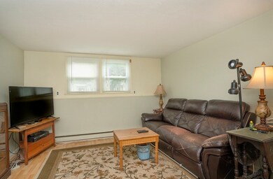 22 Beacon Ave unit 2, Newburyport, MA 01950 - photo 5