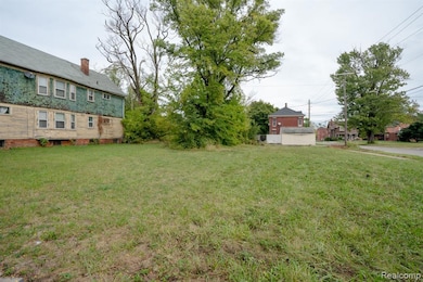6913 Benson St, Detroit, MI 48207 - photo 4