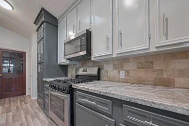 1416 Wilson Dr, Rosenberg, TX 77471 - photo 2