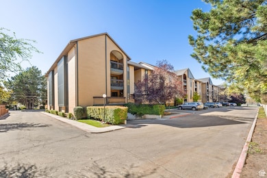 2244 N Canyon Rd unit 207, Provo, UT 84604 - photo 2