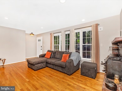 3045 Flint Hill Rd, Adamstown, MD 21710 - photo 4