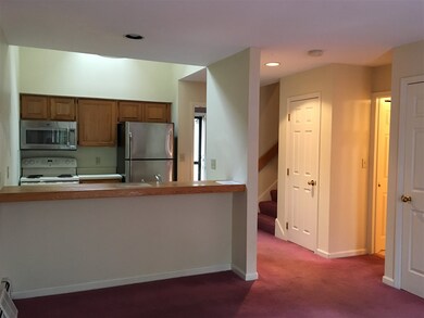 66 Kingfisher 1c Rd unit C, Hartford, VT 05059 - photo 3