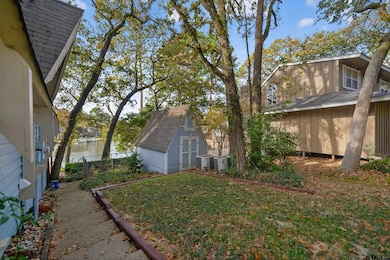 520 Hideaway Ln E, Lindale, TX 75771 - photo 3