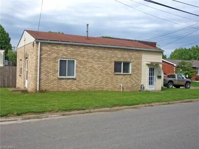 Unit #3 has off street parking