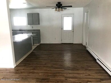 022-100287 Dining Area