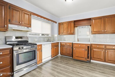 11 Almira Dr, Greenwich, CT 06831 - photo 6