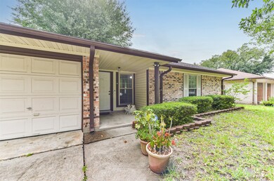 10318 Mountain Park Dr, Houston, TX 77086 - photo 3