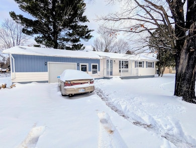 474 W Adams St S, Gwinn, MI 49841 - photo 2