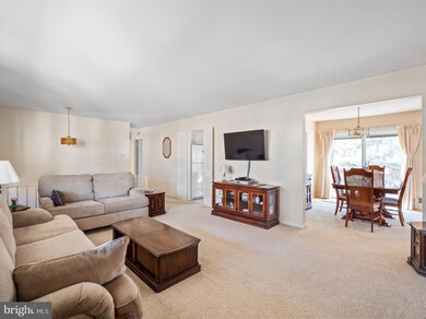 9433 Mauck Ct, Fairfax, VA 22032 - photo 5