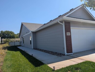 3846 S Bluelake St, Wichita, KS 67215 - photo 4
