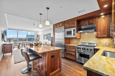 5 Renaissance Square unit 19B, White Plains, NY 10601 - photo 3