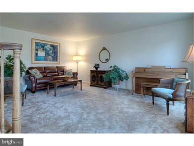 118 Logan Ave, Reading, PA 19610 - photo 4