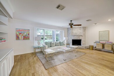 13022 Hermitage Ln, Houston, TX 77079 - photo 4