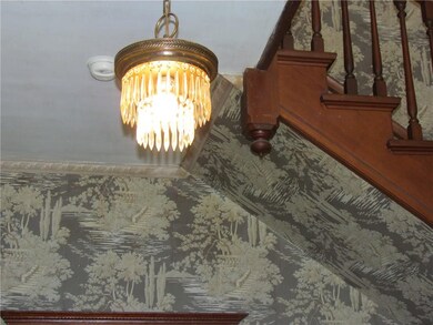 401 N Broad St, Guthrie, OK 73044 - photo 4