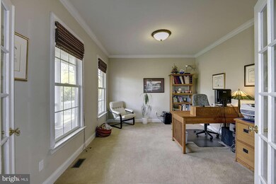 4821 Tilley Dr, Sykesville, MD 21784 - photo 3