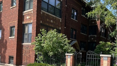 512 Madison St unit 1S, Oak Park, IL 60302 - photo 2