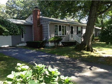 176 Viceroy Rd, Warwick, RI 02886 - photo 2