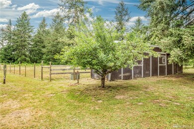 19537 Cook Rd SE, Yelm, WA 98597 - photo 3