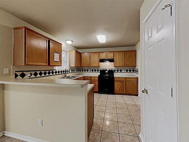 25622 Oakridge Forest Ln, Spring, TX 77386 - photo 7