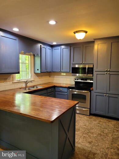 22820 Maple Rd, Lexington Park, MD 20653 - photo 6