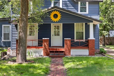 522 E Main St, Sterling, KS 67579 - photo 3