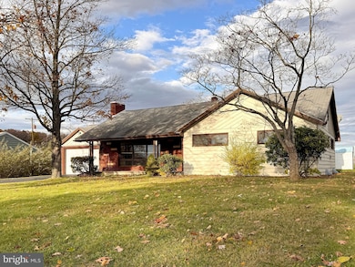 1457 Curtin St, State College, PA 16803 - photo 3