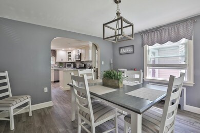 16 Hampton St, Saugus, MA 01906 - photo 7