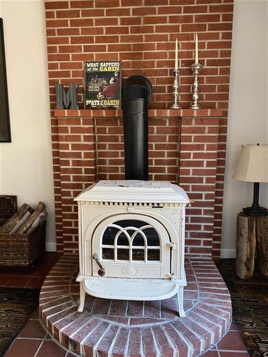 54 Whitehouse Cir unit 5, Campton, NH 03223 - photo 4