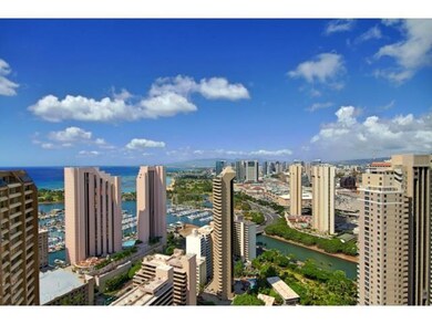 Windsor Condos unit 2404, Honolulu, HI 96815 - photo 6