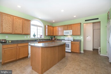 1406 Kummerer Rd, Pottstown, PA 19464 - photo 7